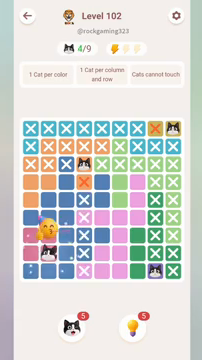 Meowdoku Level 102 step 4 screenshot showing the cat placement at B8 with 4 of 9 cats visible on the board.