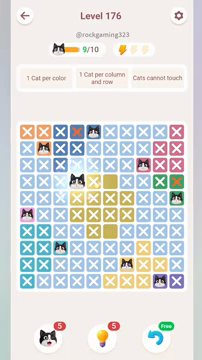 Meowdoku Level 176 step 9 screenshot showing the cat placement at D4 with 9 of 10 cats visible on the board.